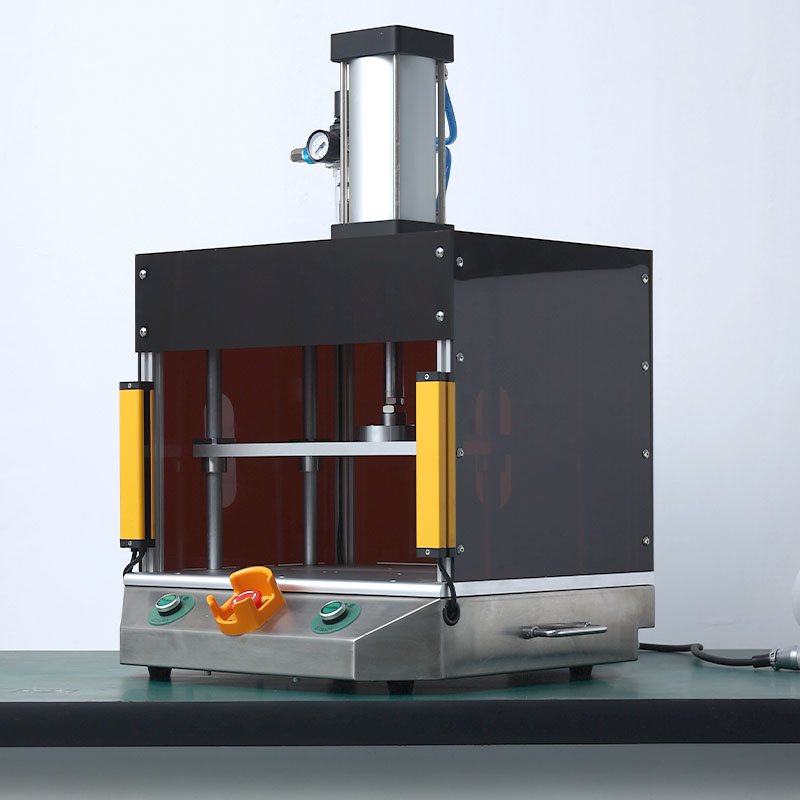 CumillaAir tightness test fixture